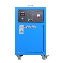 equipo 380V del horno fusorio del oro de la inducción de la capacidad 4-6Kg trifásico